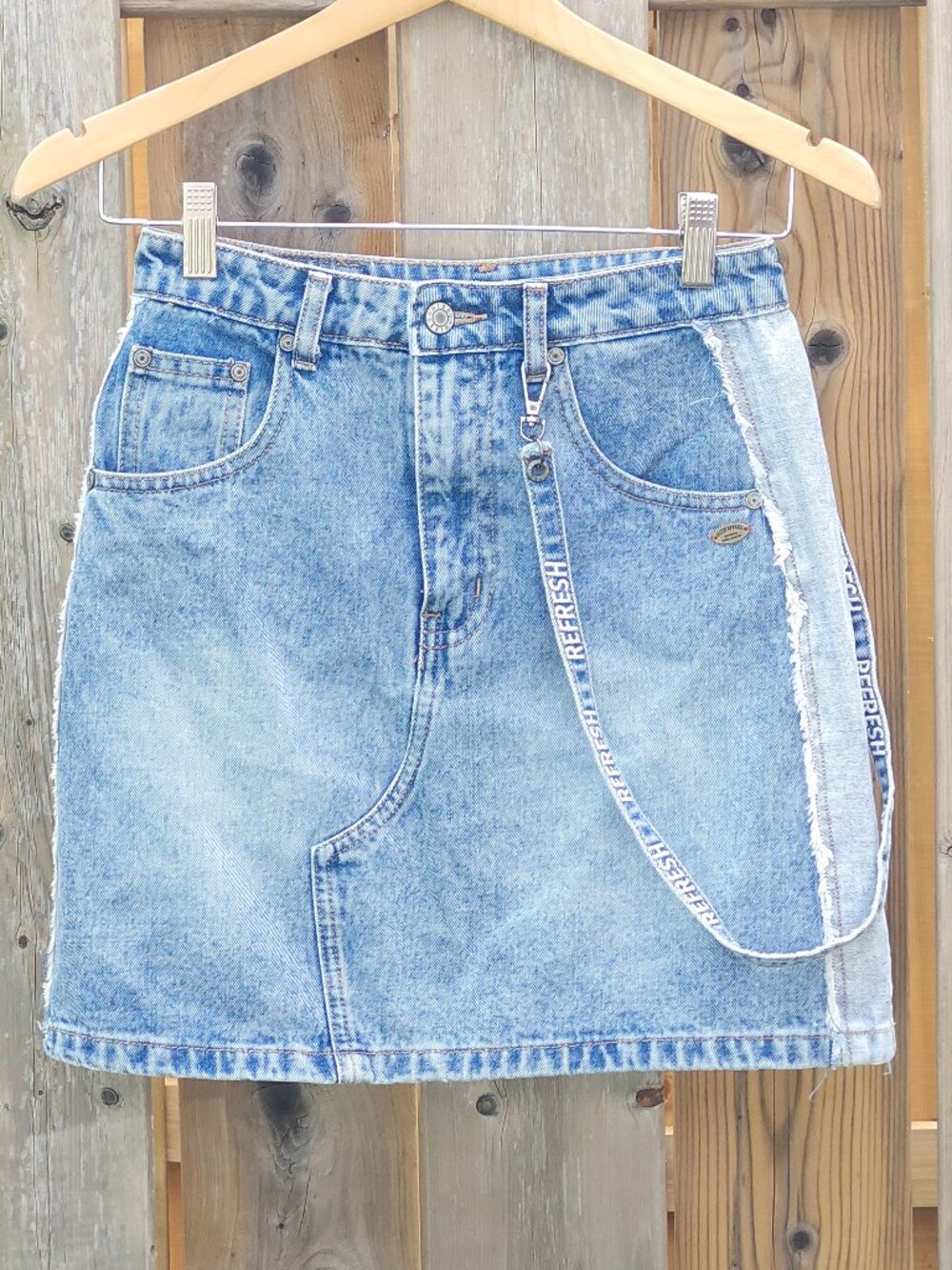 EDGY Hisso Garment Workshop Mini Skirt Women's Size Small Light/Medium Wash